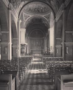 St. Jude-on-the-Hill interior