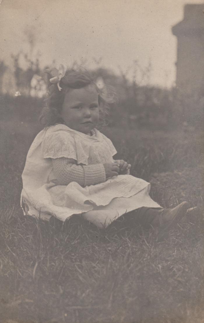 The Faulkners - Edith Lilian Faulkner age 2 (1909)