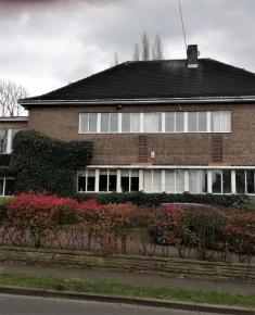 House in Neville Drive designed by Ernst Freud