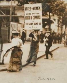 Suffragettes demonstrating